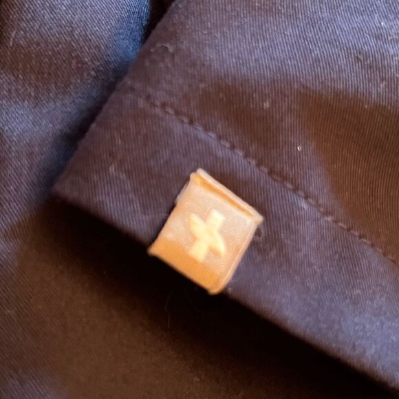 Figs dark blue technical collection scrub top - Picture 5 of 6